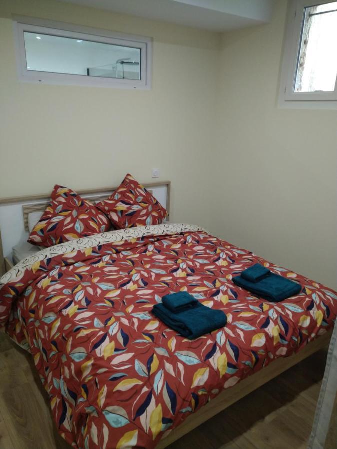 Le Cosy Bear Apartment แปร์ปินญอง ภายนอก รูปภาพ